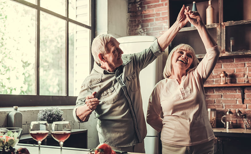 PDT、再生療法による歯周病治療